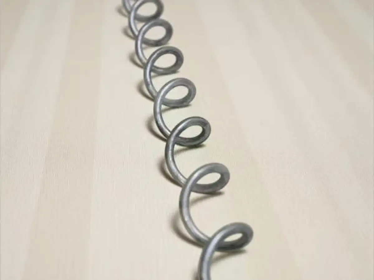 Spojovací spirála 200 cm x 4 mm