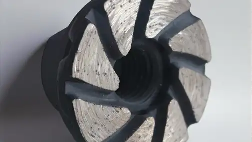 Dvouvrstvý turbo diamantový brusný kotouč 40 mm- střední