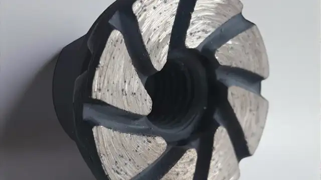 Dvouvrstvý turbo diamantový brusný kotouč 40 mm- střední