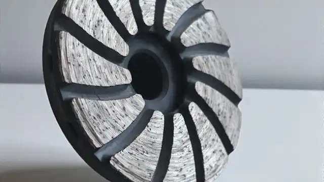 Dvouvrstvý turbo diamantový brusný kotouč 60 mm- střední