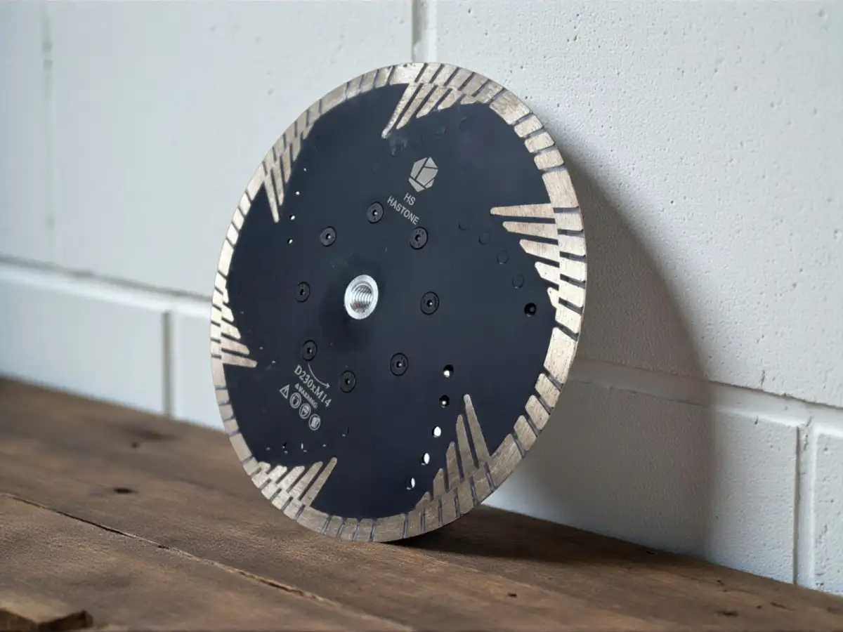 Diamantový univerzální TURBO TRIANGLE kotouč D230xM14