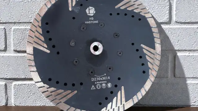 Diamantový univerzální TURBO TRIANGLE kotouč D230xM14