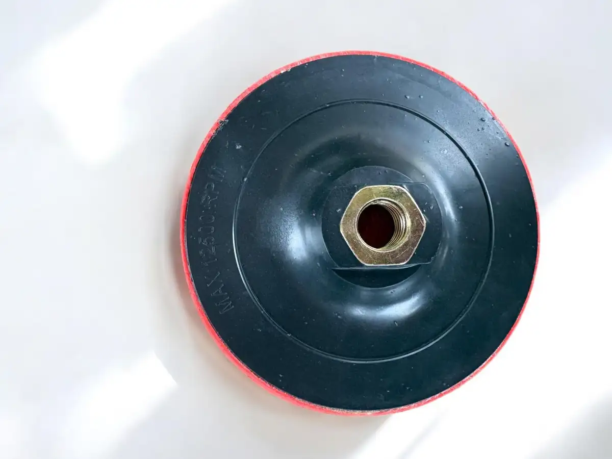 Kamenický upínací talíř 115 mm na suchý zip pro úhlovou brusku (závit M14)