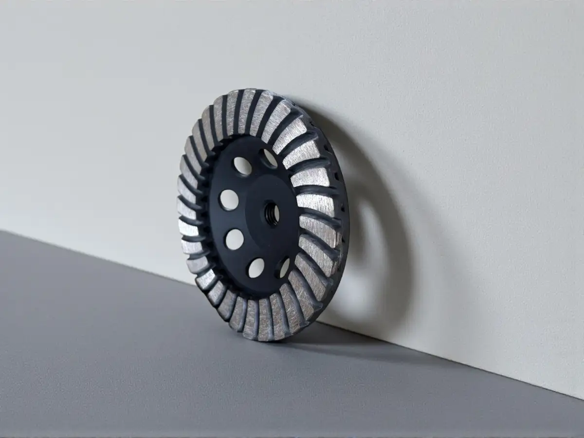 Dvouvrstvý turbo diamantový brusný kotouč 125 mm- jemný