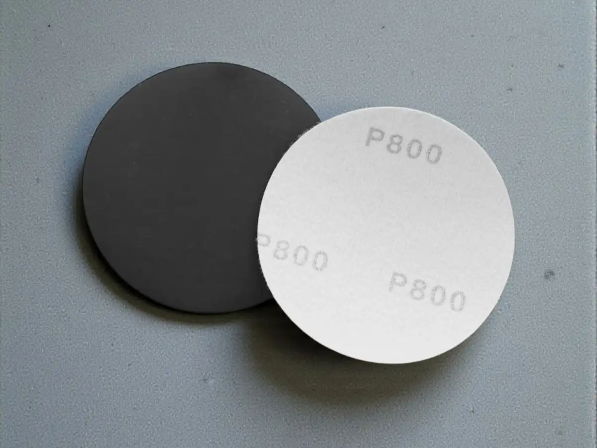 100ks - Brusný papír Ø115 mm P800 s uchycením na suchý zip